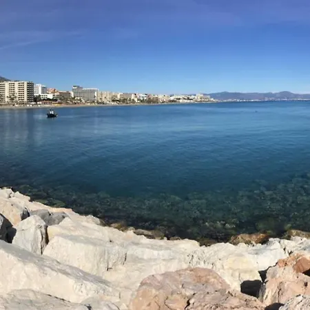 Carihuela Front Apartmán *