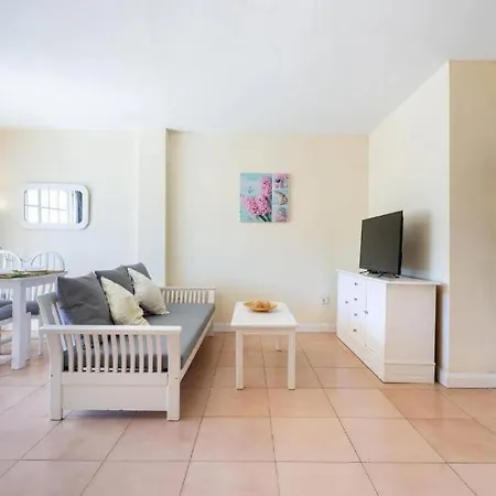 Apartment Carihuela Front