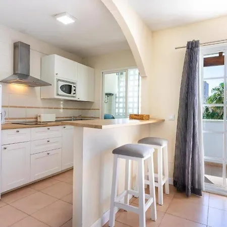 Apartment Carihuela Front